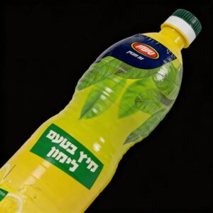 מיץ בטעם לימון